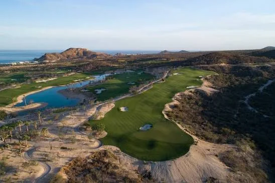 Chileno Golf Course — Signature Hole