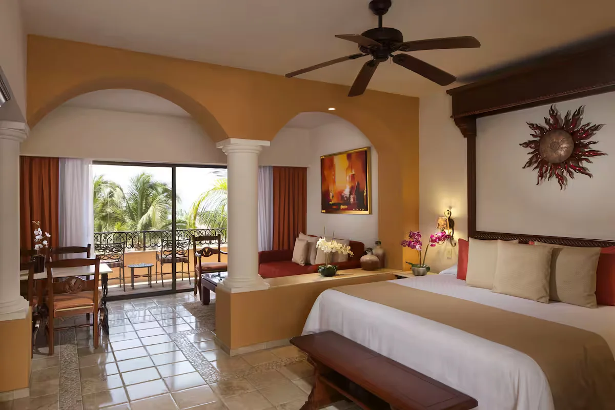 Playa Grande — guest room